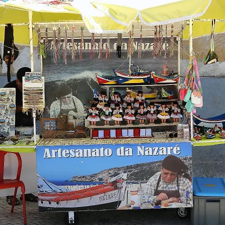 Stone's Throw - Front Line In * Nazare